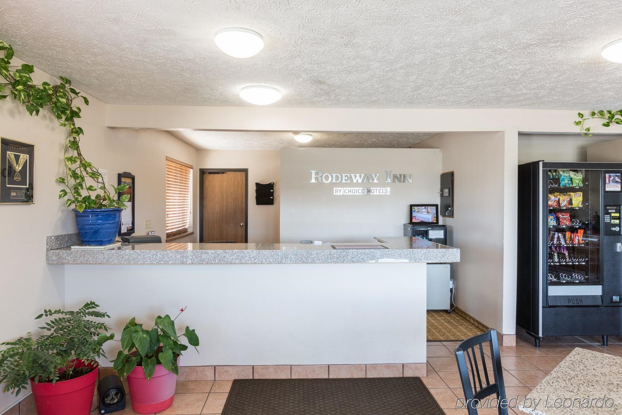 Rodeway Inn סנטרל סיטי מראה חיצוני תמונה