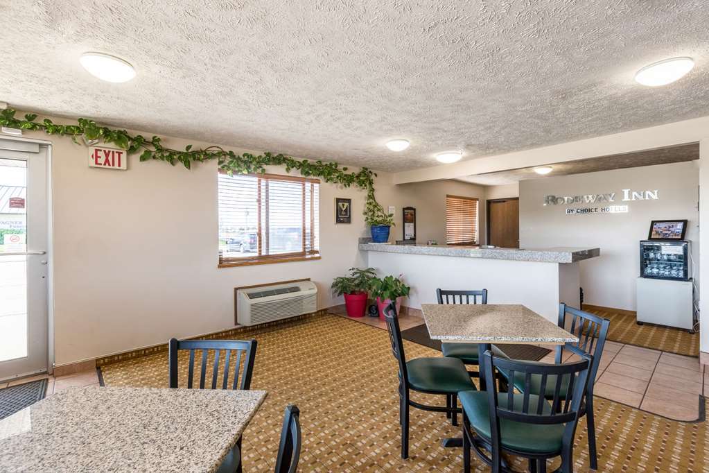 Rodeway Inn סנטרל סיטי מראה פנימי תמונה